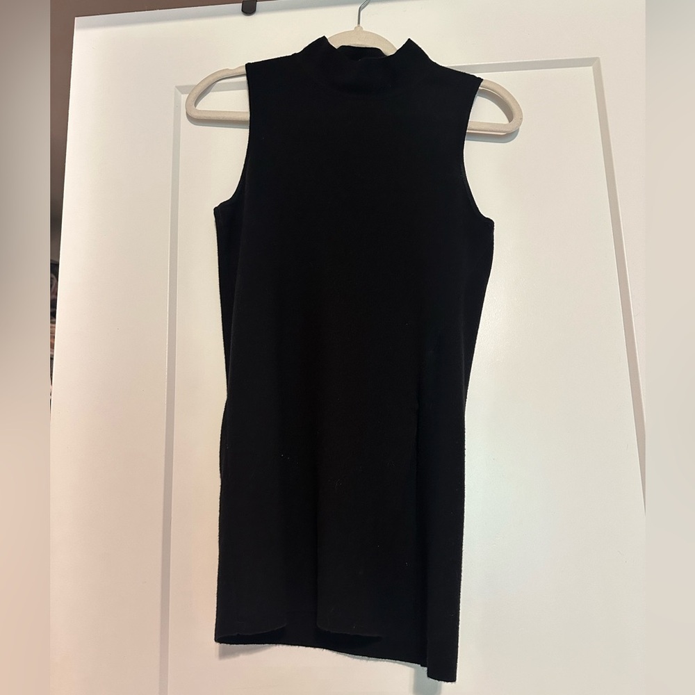 Long black sweater tank